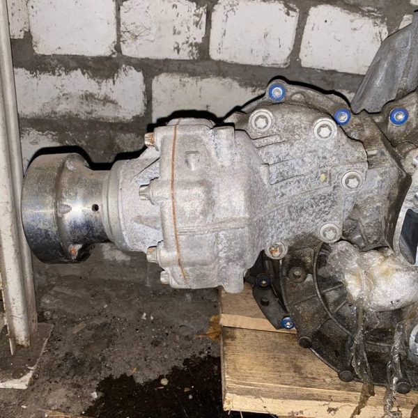 Раздатка INFINITI QX30 17- 2.0т 33100-HG00B