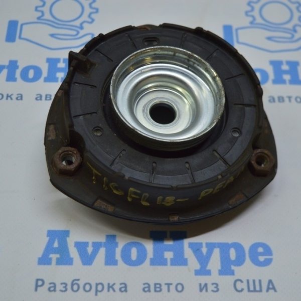 Опора амортизатора передняя лев VW Tiguan 18- 5Q0-412-331-E