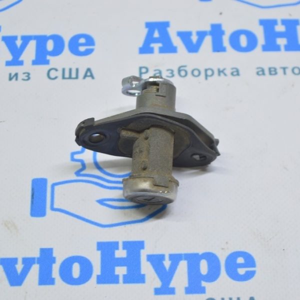 Личинка замка крышки багажника Hyundai Sonata 11-15