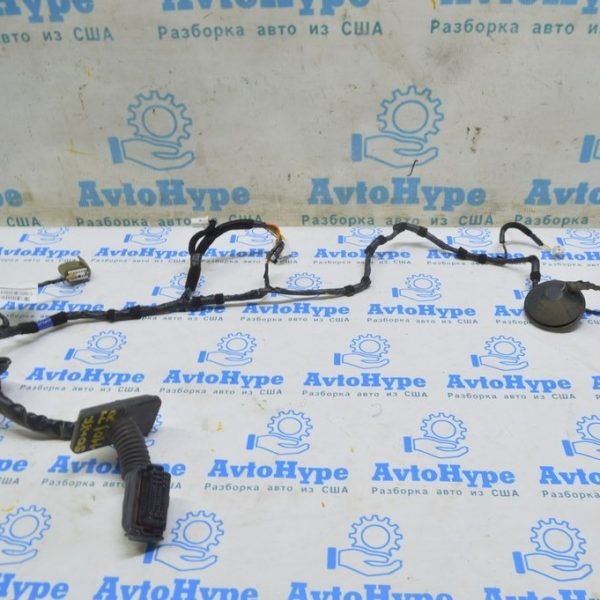 Проводка передней правой двери Hyundai Sonata 11-15 916103q010m1