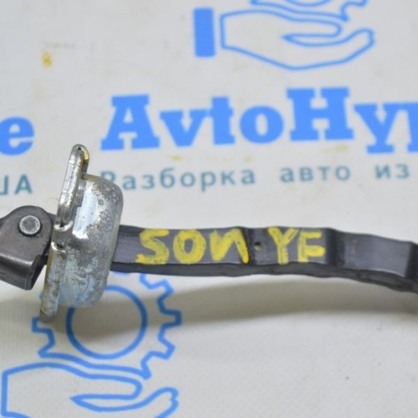 Ограничитель двери передней правой Hyundai Sonata 11-15 793903S000