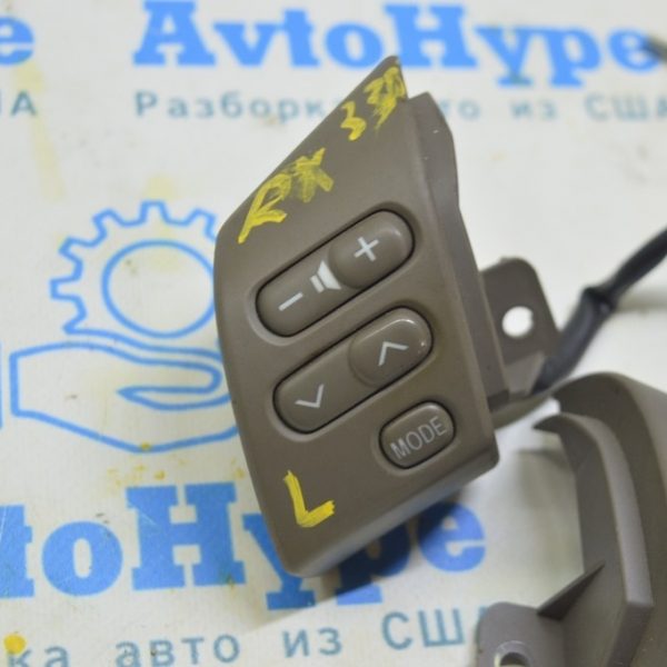 Кнопки управления на руле Lexus RX300 RX330 04-06 беж 84247-48010-E0