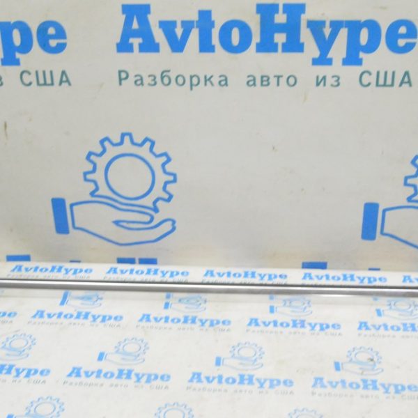 Молдинг дверь-стекло центральный перед прав Audi E-Tron (Q8) GEN 18- 4KE837476