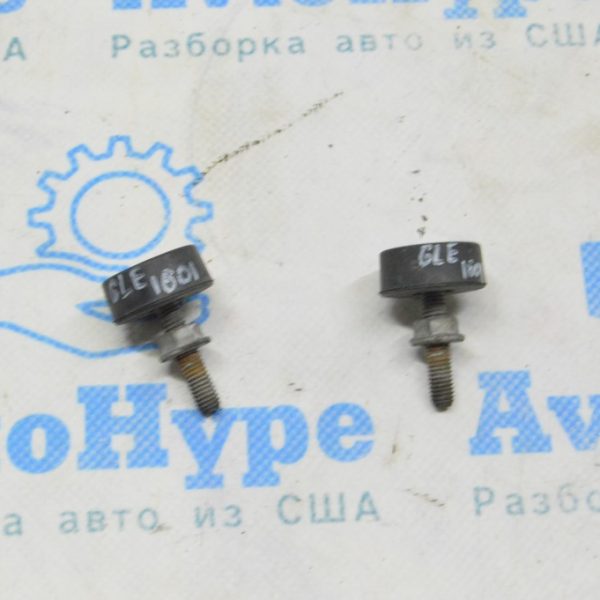 Отбойник капота Mercedes GLE-class C292 12-19 малый A 000 998 74 40