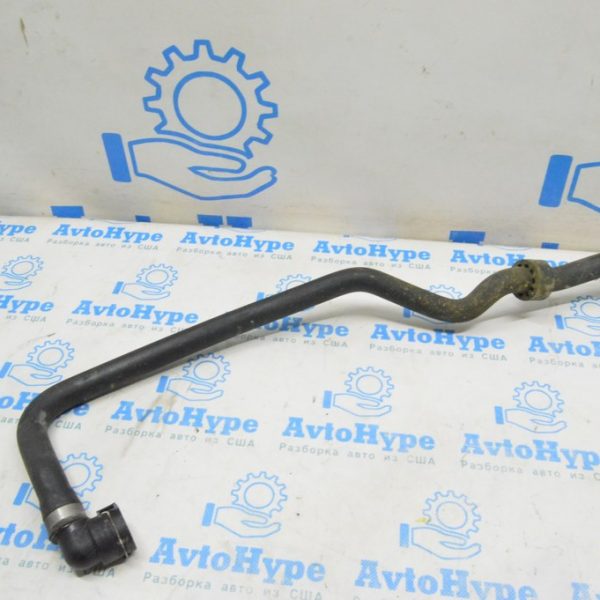 Патрубок системы охлаждения Mercedes GLE-class C292 12-19 A1665008975