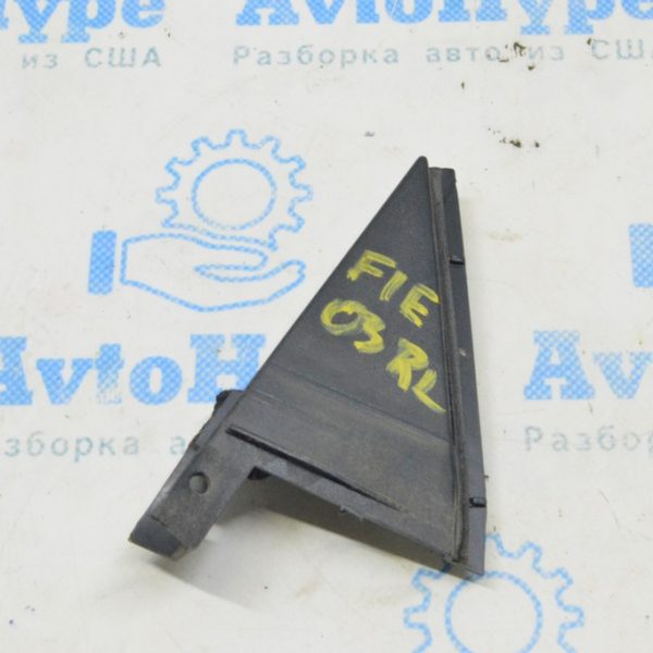Накладка двери боковая зад лев Ford Fiesta 11-19 FE8Z-5800014-B