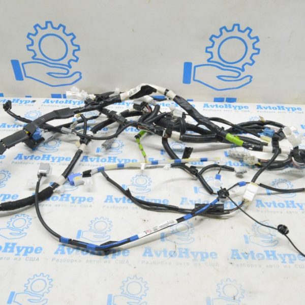 Проводка двери багажника Lexus RX350 RX450h 16-22 (01) 82184-48800