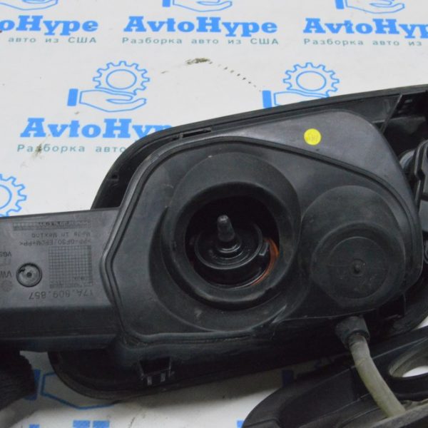 Корпус лючка бензобака VW Jetta 19- 17A-809-857-D