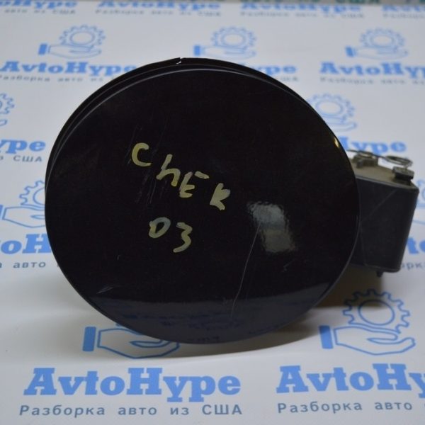 Лючок бензобака  в сборе Jeep Cherokee KL 14-черный,цвет PXR (03) 68102574AA