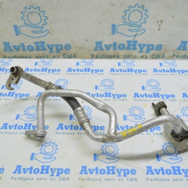Трубка кондиционера компрессор-печка вторая Chevrolet Volt 16- (01) прижата с бачком 23287157