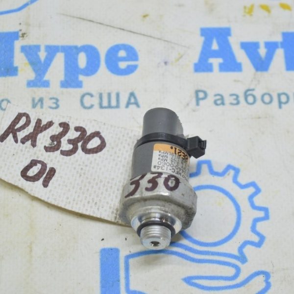 Датчик давления кондиционера Lexus RX300 RX330 04-06 (01) 4434400060