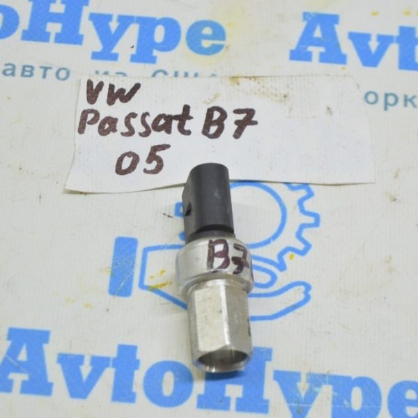 Датчик давления кондиционера VW Passat b7 USA 1K0-959-126-E