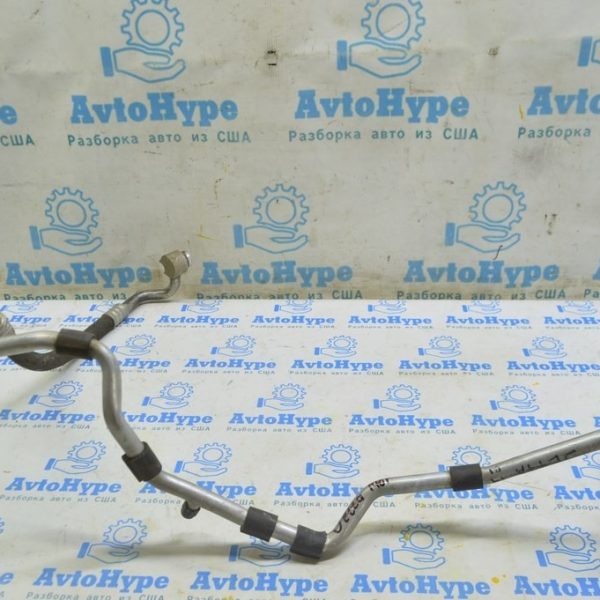 Трубка кондиционера компрессор-печка VW Jetta 11-18 USA 2.0 1.8T (01)  5C0820743H