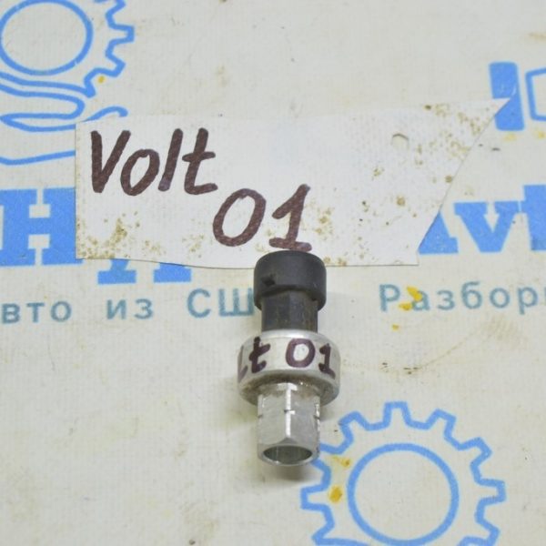Датчик давления кондиционера Chevrolet Volt 11-15 13502759