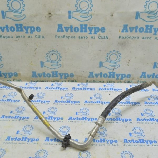 Трубка кондиционера (компрессор-печка вторая) Toyota Camry v55 15-17 2.5 usa (01) прижата 8870706130