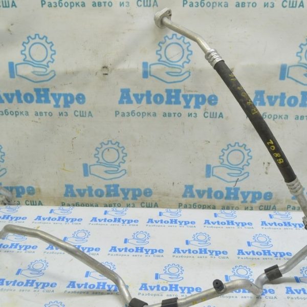 Трубка кондиционера компрессор-печка VW Passat b8 16-19 USA 1.8T 561820743H