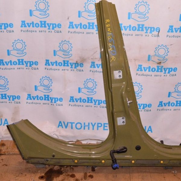 Стойка кузовная центральная правая Jeep Renegade 15- (04) зеленый цвет 145 с закатом 68263326AA