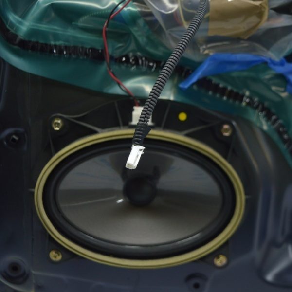 Динамик дверной передний правый Lexus RX300 RX330 RX350 RX400h 04-09 86160-0E070