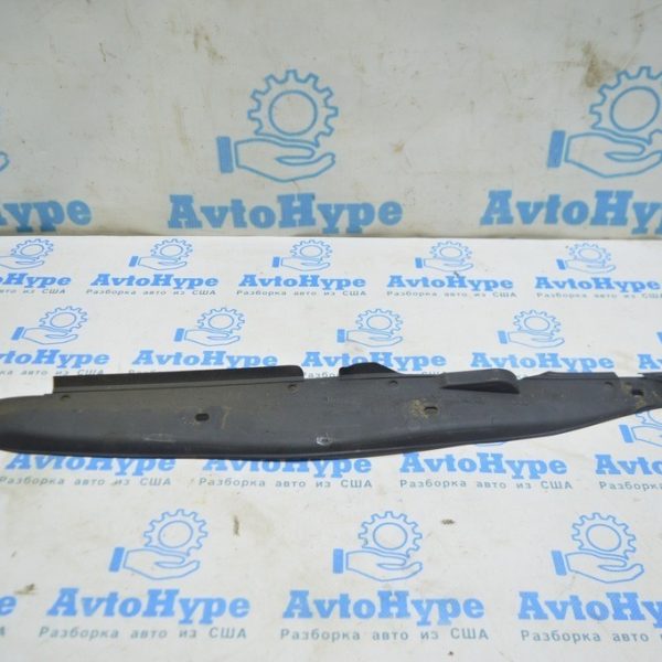 Уплотнитель крыла дверь-крыло правый Lexus RX300 RX330 RX350 RX400H 04-09 53882-48020