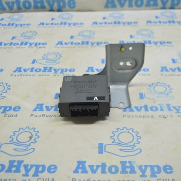 Headlamp Leveling Control Module Unit Lexus RX400h 04-09 (01) 89960-48040