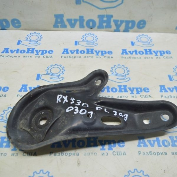 Лопух переднего подрамника задний левый Lexus RX300 RX330 RX350 RX400h 06-09 51024-48030