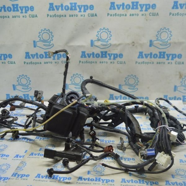 Проводка подкапотная Lexus RX330 04-09 (01) с блоком предохранителей 82111-48480