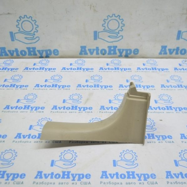 Накладка проема багажника правая Lexus RX300 RX330 RX350 RX400h 04-09 беж 64753-48020-A0