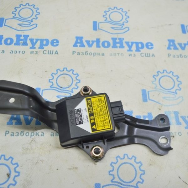 Yaw Rate Sensor Lexus RX300 RX330 RX350 RX400H 04-09 (01) 89183-48010