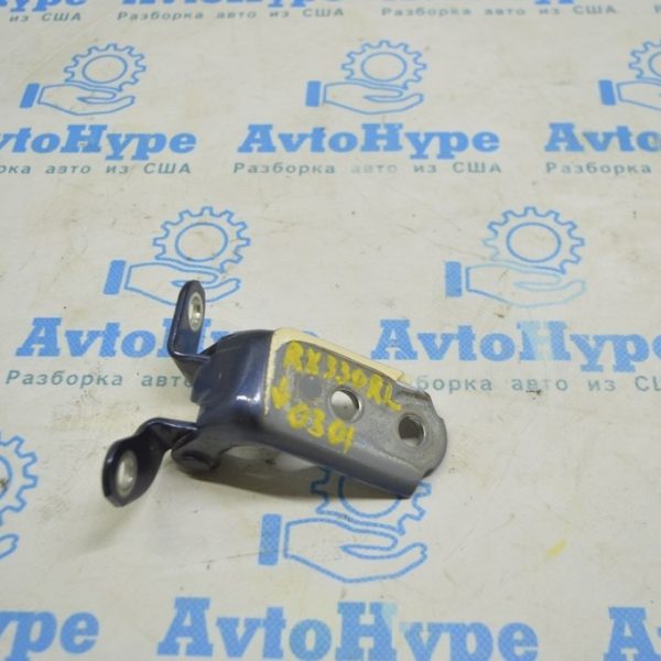Петля двери нижняя задняя левая Lexus RX300 RX330 RX350 RX400h 04-09 68780-60031