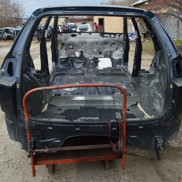 Задняя панель Lexus RX300 RX330 RX350 RX400 04-09 (01) 58307-48060