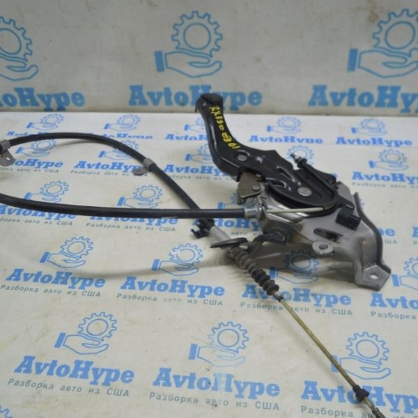 Рычаг стояночного тормоза с тросом Lexus RX300 RX330 RX350 04-09 46200-48050