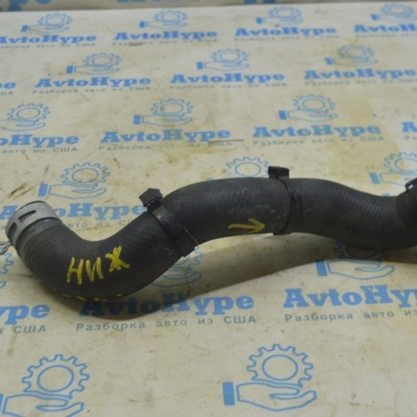 Патрубок охлаждения нижний Lexus RX300 RX330 04-06 16572-20100