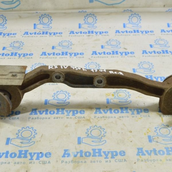 Кронштейн заднего дифференциала редуктора Lexus RX450h 16-22 AWD 52380-48120