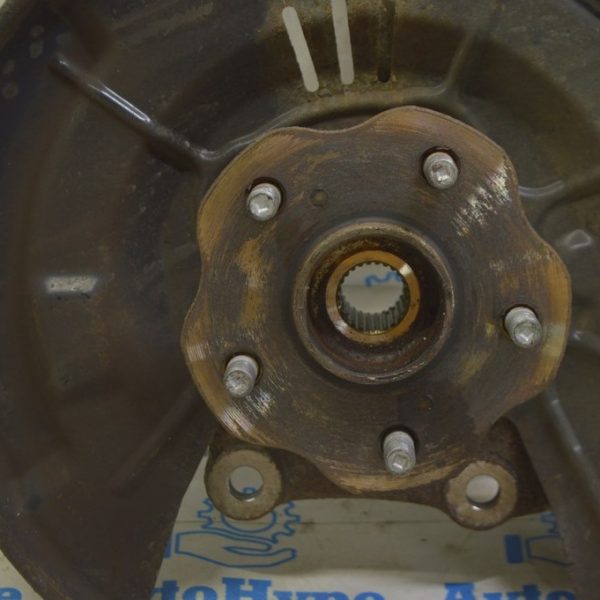 Ступица задняя правая Lexus RX350 RX450h 16-19 AWD (01) 42410-0E031