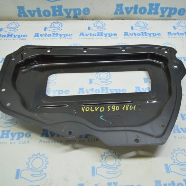 Запчасть моторного щита Volvo S90 16- (01) 32216114