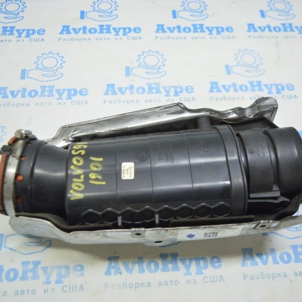 Воздуховод от компрессора Volvo S90 16- 31474846