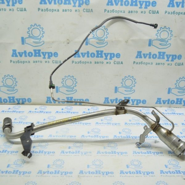 Заливная горловина топливного бака Volvo S90 16- 32242547 31465852