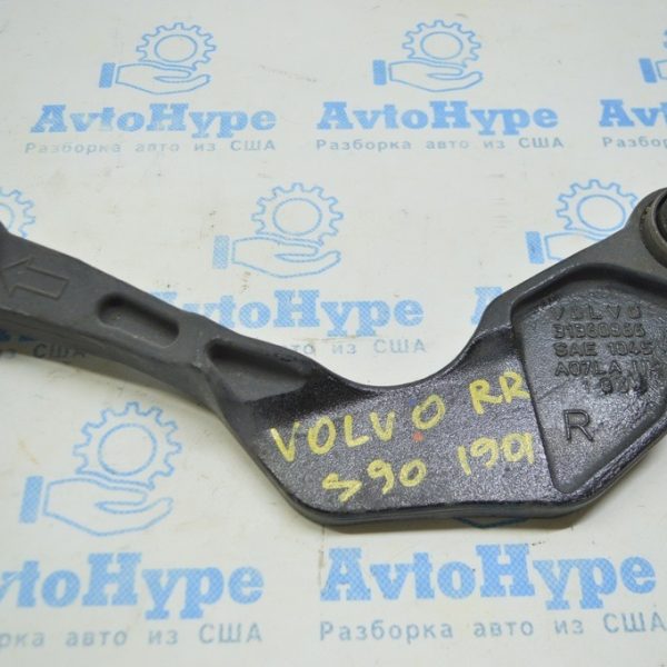 Рычаг попоречный задней подвески, верхний правый Volvo S90 16- 31360866
