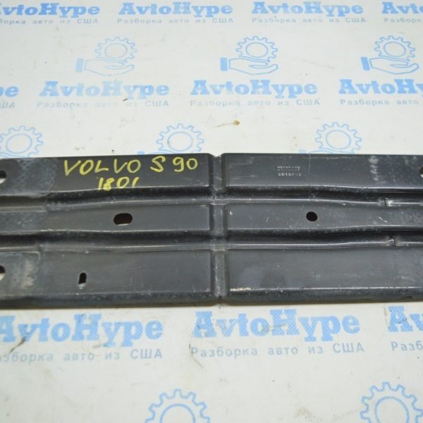 Распорка кузова задняя на днище Volvo S90 16- 31672097
