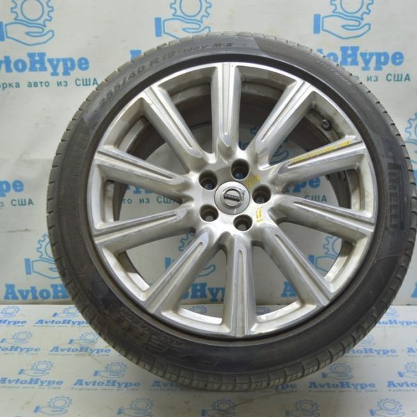 Шина R19 255/40 PIRELLI P-ZERO всесезонка c Volvo S90 (01)