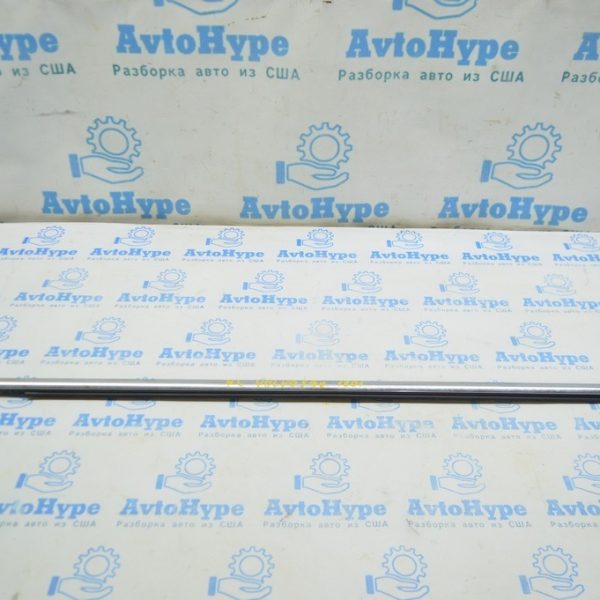 Молдинг дверь-стекло центральный зад лев Volvo S90 16- 31365738