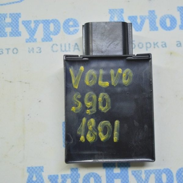 FUEL PUMP CONTROLLER блок управления топливным насосом Volvo S90 16- (01) 32203571