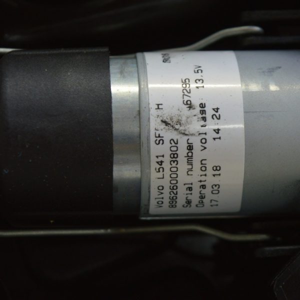 Мотор шторки солнцезащитной задней правой двери Volvo S90 16- 31447185