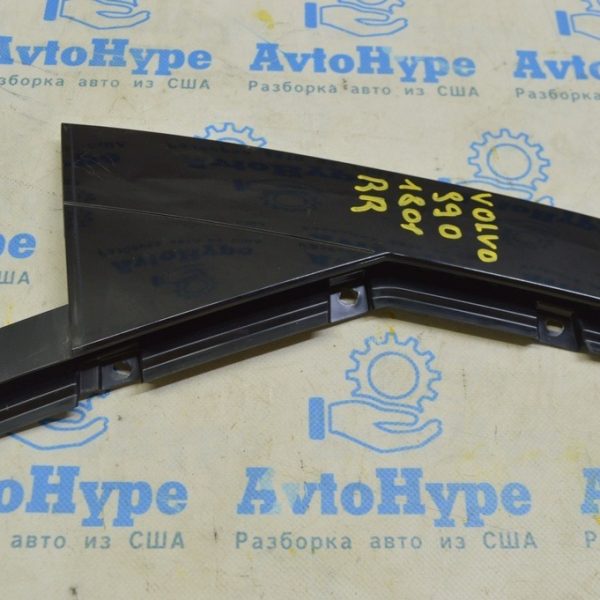 Накладка задней двери боковая задняя правая Volvo S90 16- 31391303