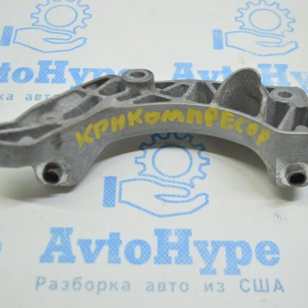 Кронштейн компрессора кондиционера Volvo S90 16- 31401869
