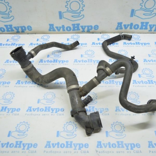 Патрубок охлаждения нижний в сборе как на фото Volvo S90 16- 32224775 32249658