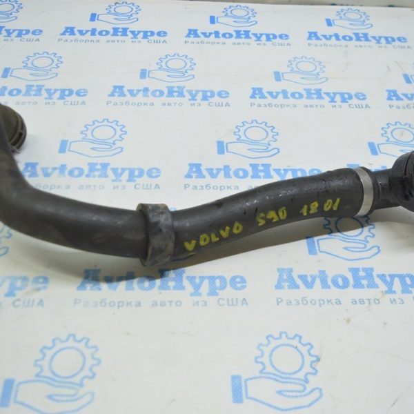 Патрубок охлаждения верхний Volvo S90 16- 32252070 32208860