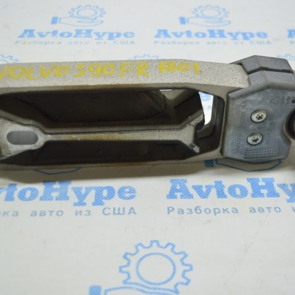 Опора двигателя верхняя правая Volvo S90 16- (01) трещины 31430195