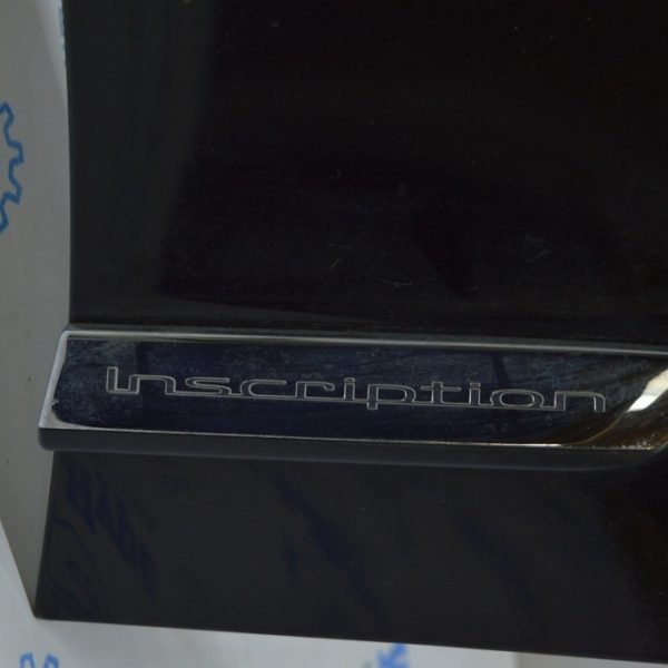 Молдинг, шильдик переднего правого крыла Inscription Volvo S90 16- 31447626