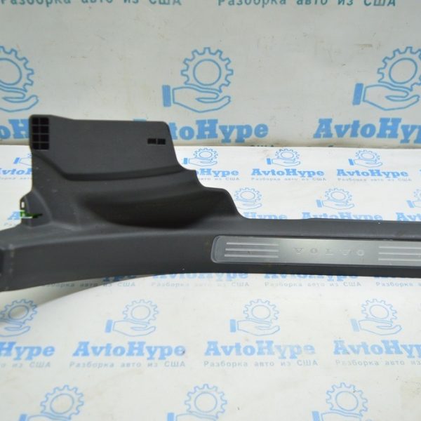 Накладка порога зад прав задняя (арки) Volvo S90 16- 39844934